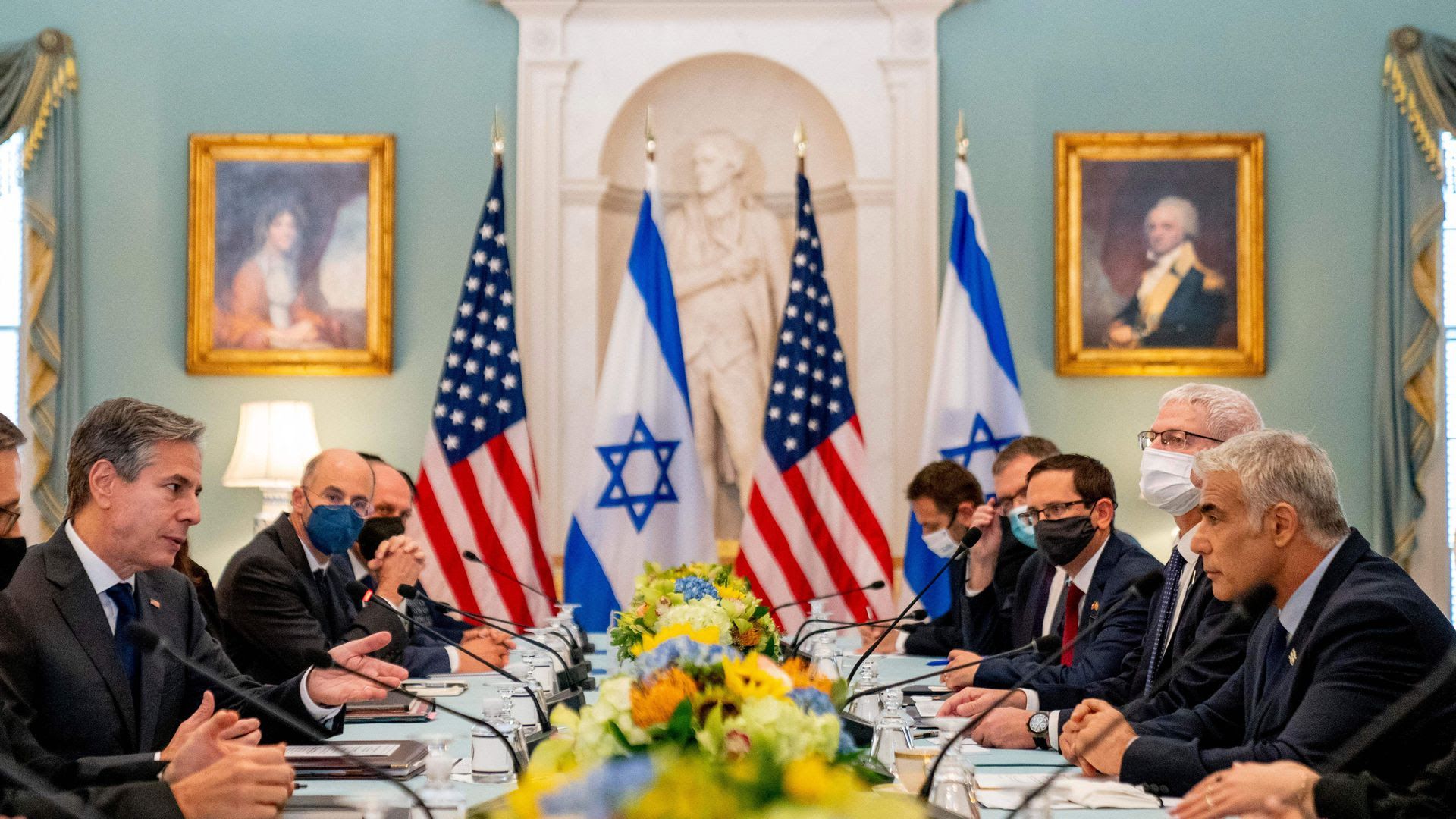 Blinken (left) and Lapid (right) meet in Washington.