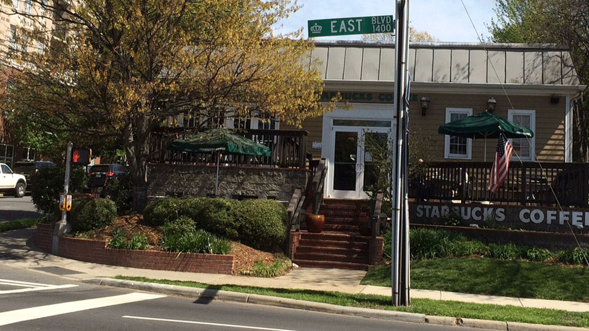 starbucks-on-east-wine-beer-charlotte