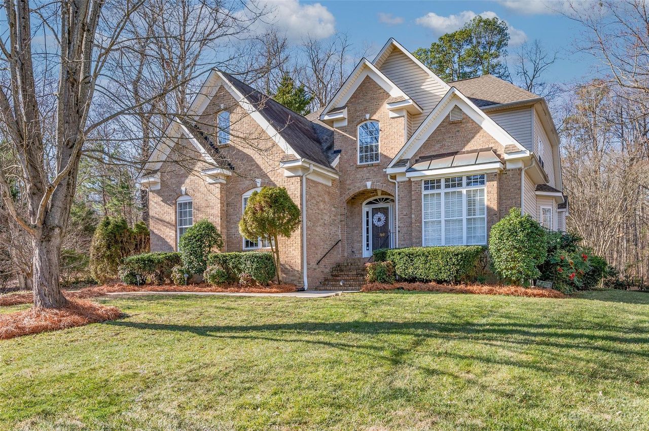 hot homes in Charlotte