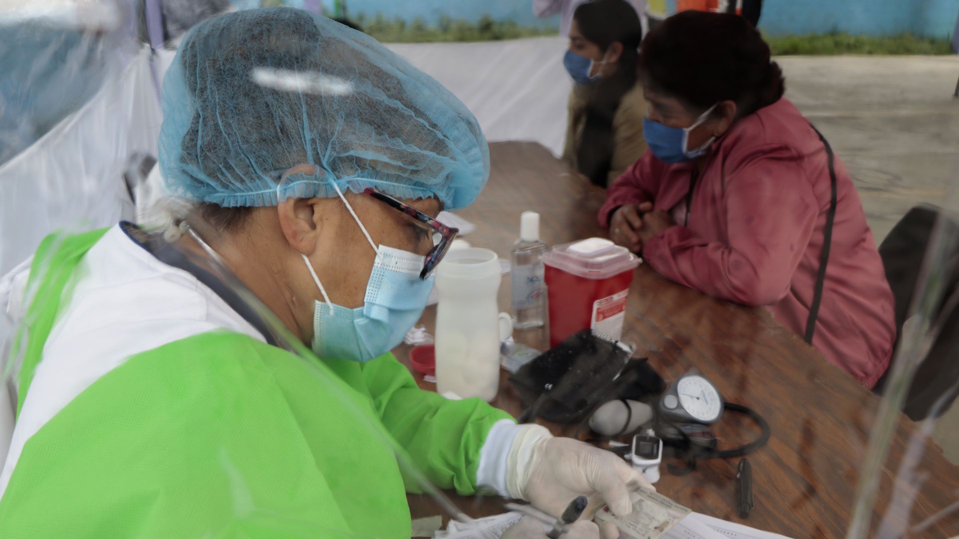 A coronavirus testing site in Mexico City, Mexico. Photo: Gerardo Vieyra/NurPhoto via Getty Images
