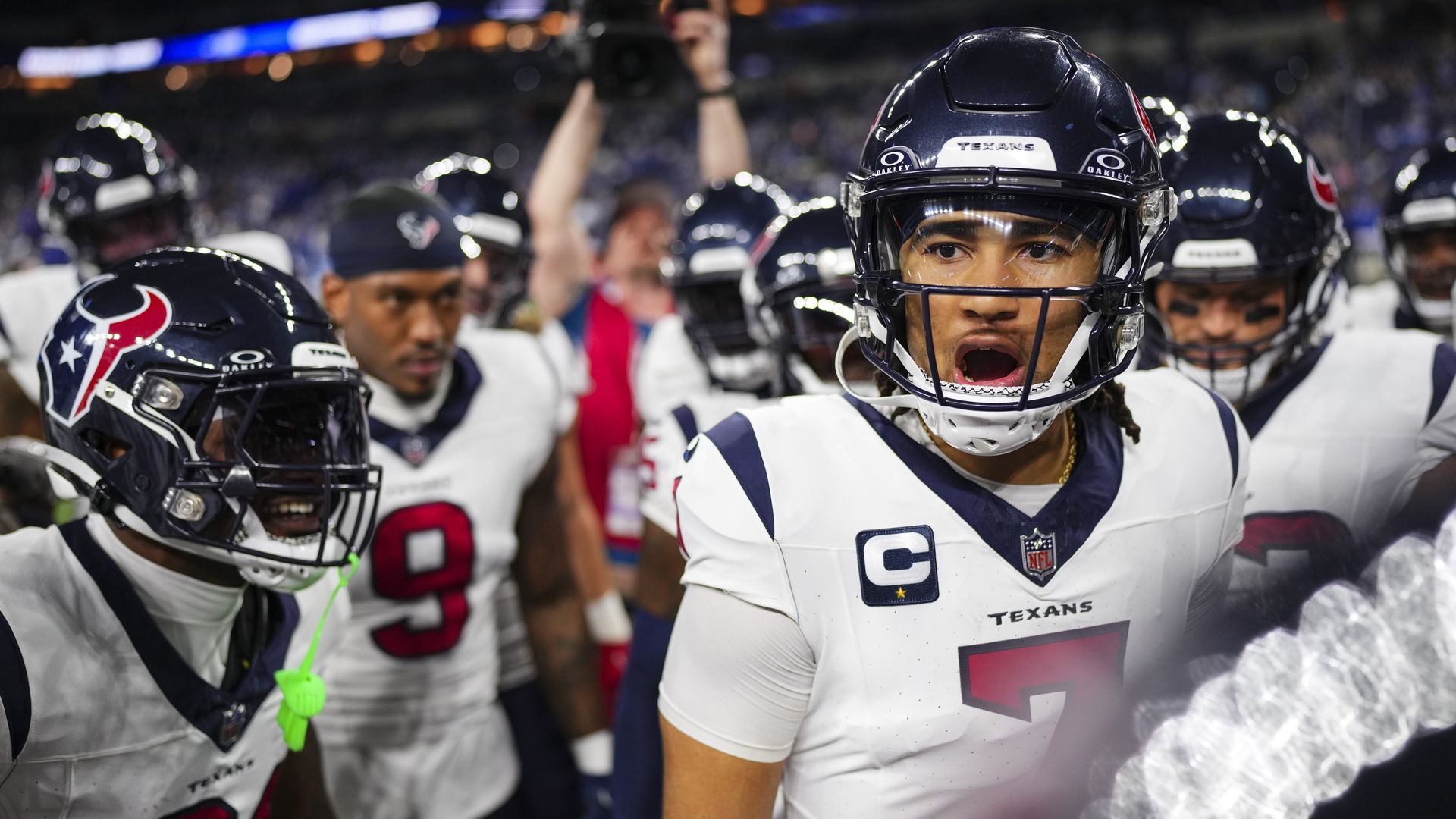 C.J. Stroud pumps up his teammates