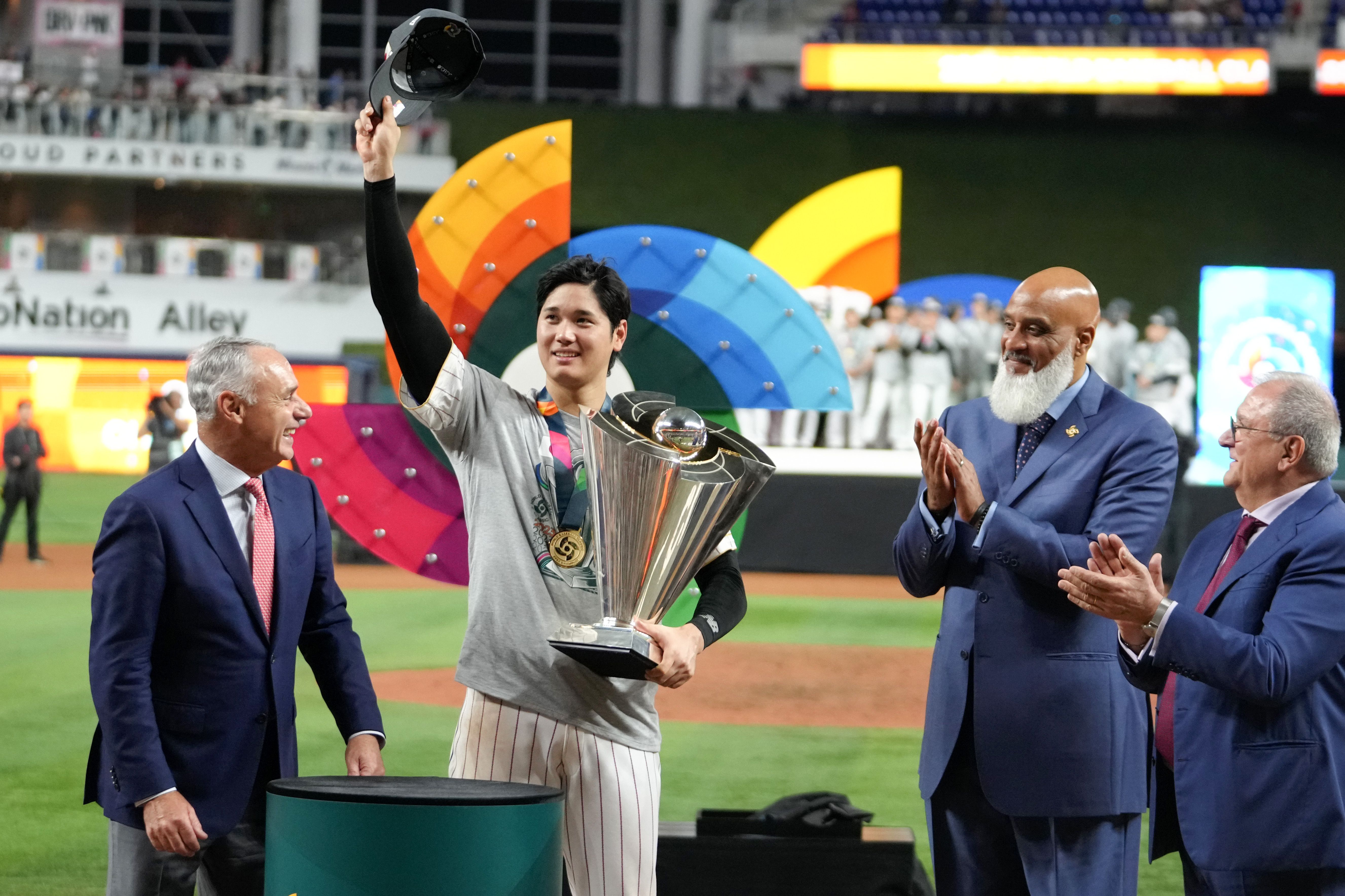 Shohei Ohtani #16 of Team Japan applauds fans after being awarded the MVP following Japan's World Baseball Classic Championship win at loanDepot park on March 21, 2023 in Miami, Florida. 