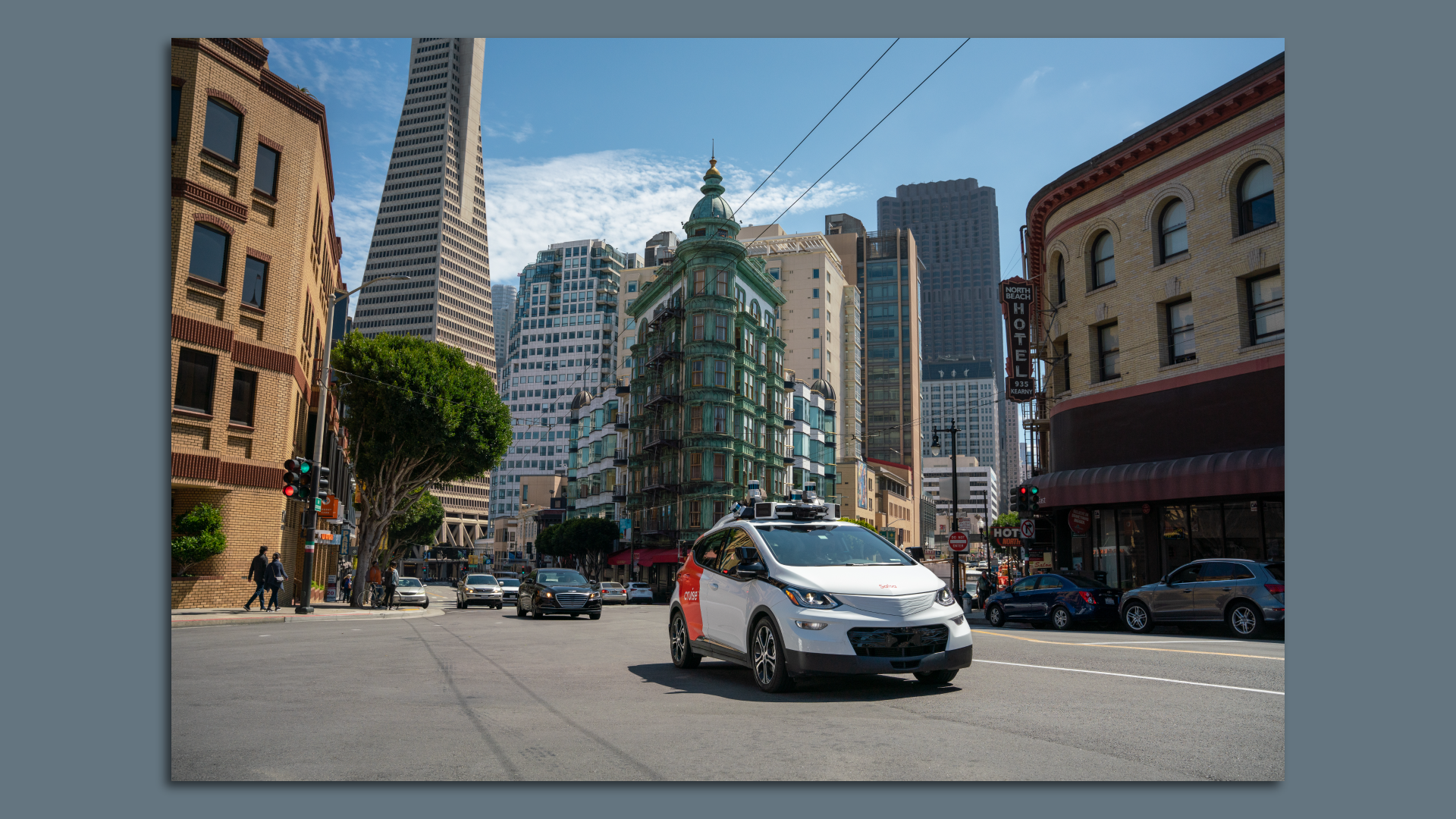 A Cruise autonomous vehicle in San Fransisco.
