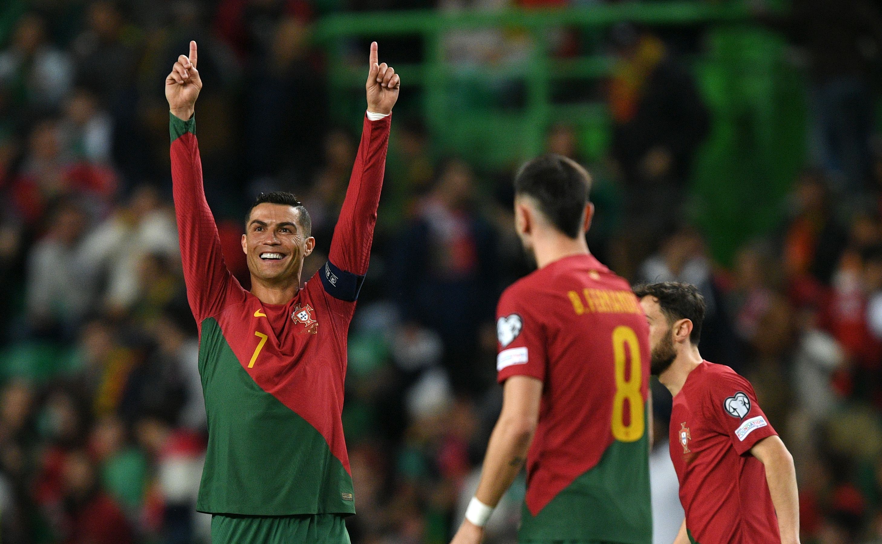 ronaldo celebrating