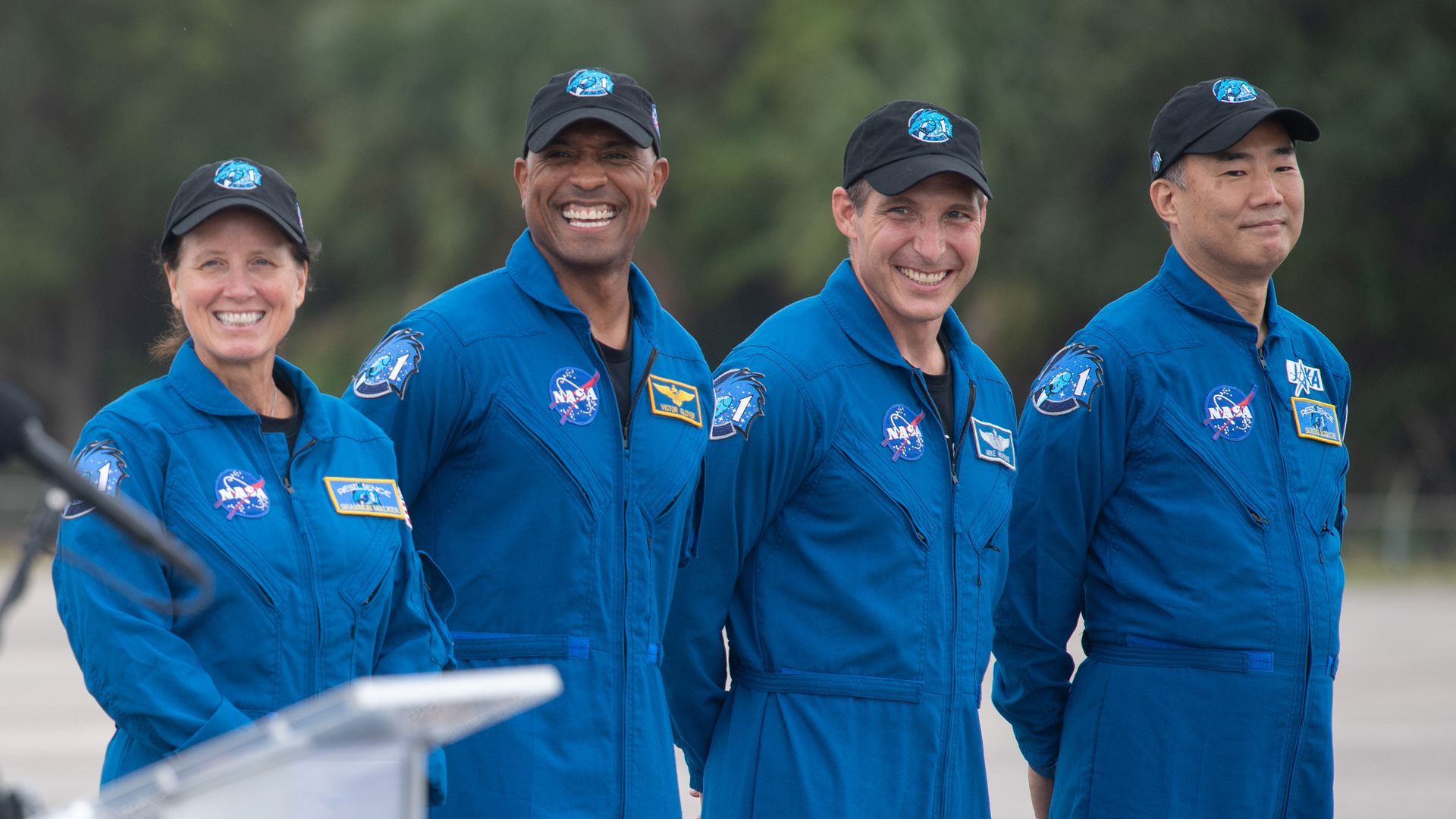From left to right: Shannon Walker, Victor Glover, Mike Hopkins and Soichi Noguchi. Photo: NASA/Joel Kowsky