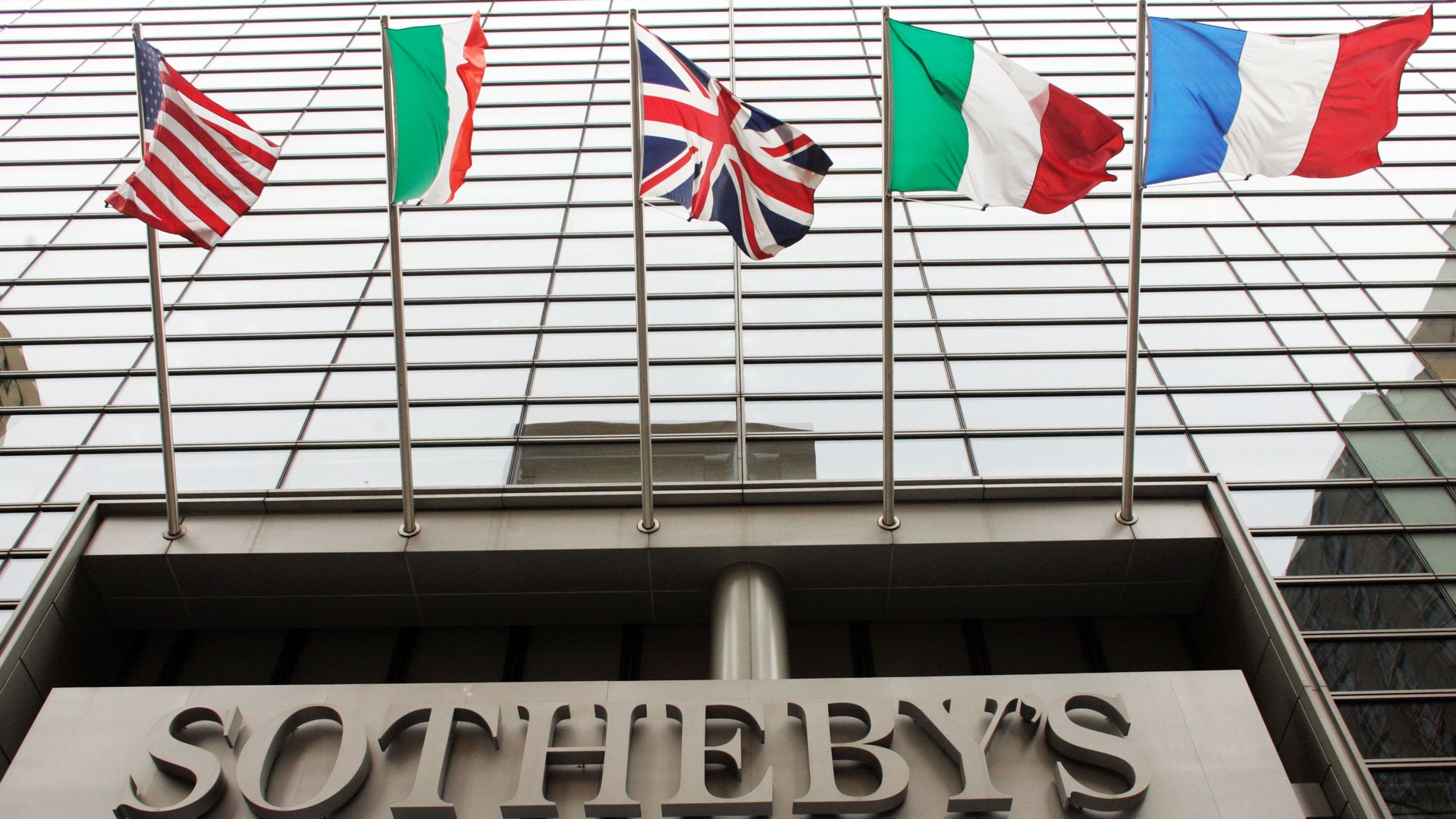 Sotheby's gets a new owner