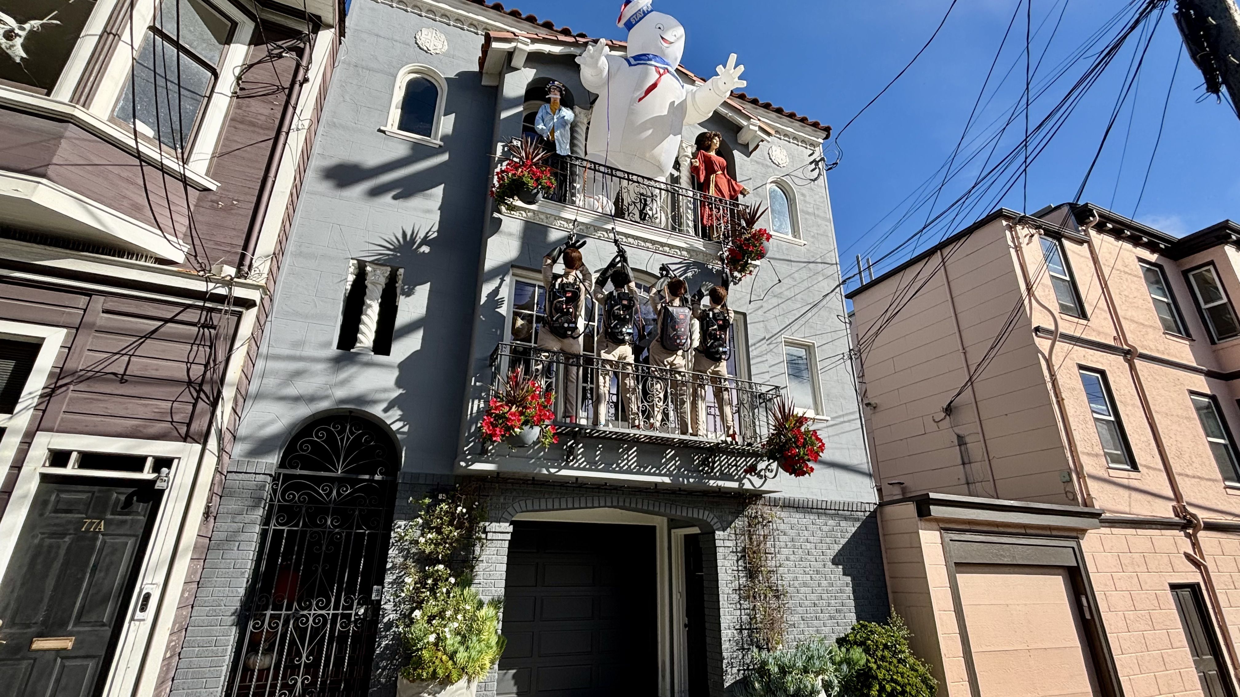Ghostbusters Halloween decorated house. 