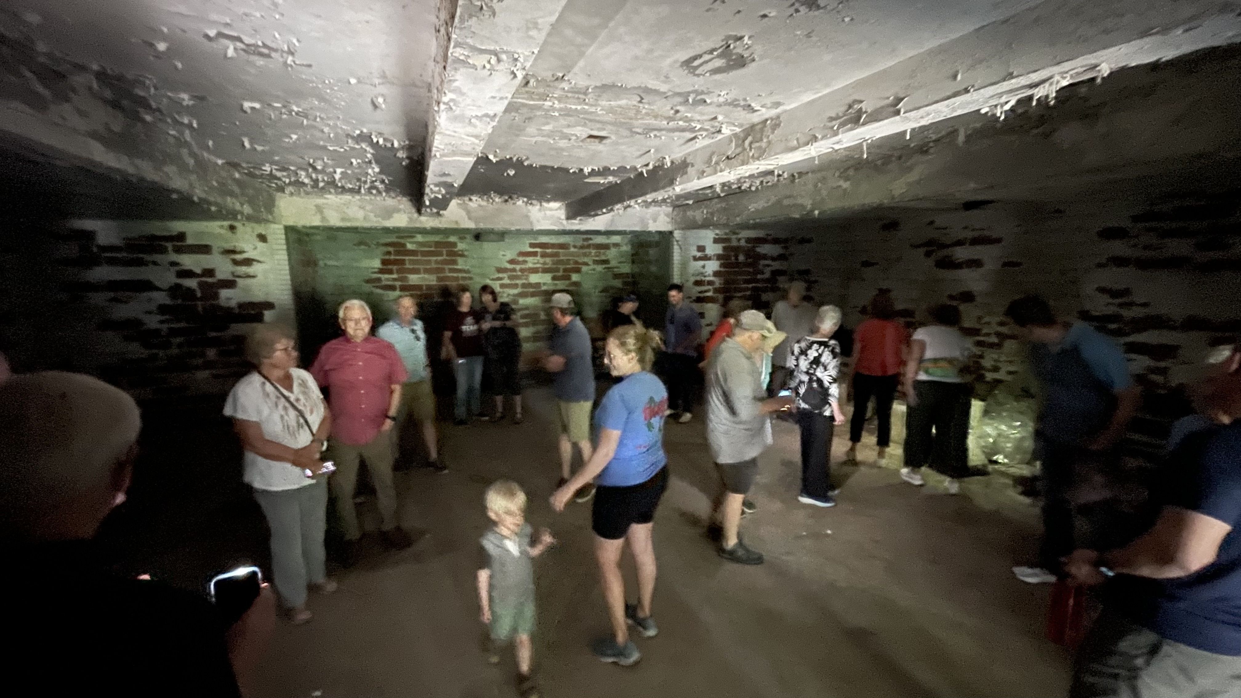 A photo at Woodland Cemetery.