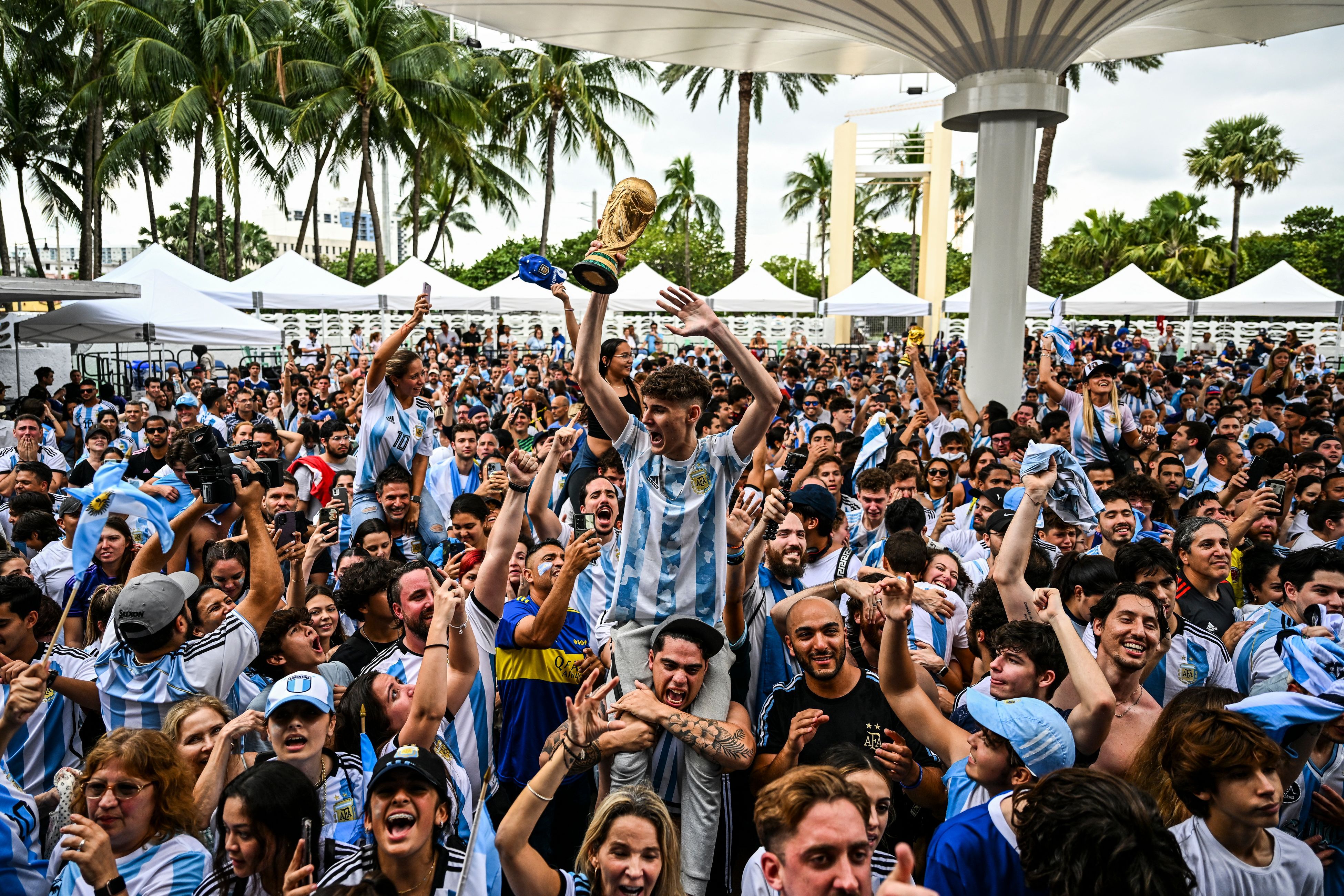 Argentina soccer fans watch the 2022 World Cup