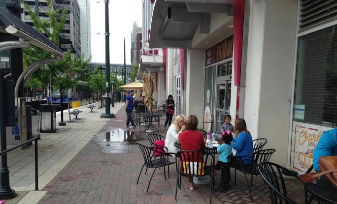 7th street Outdoor-Sitting