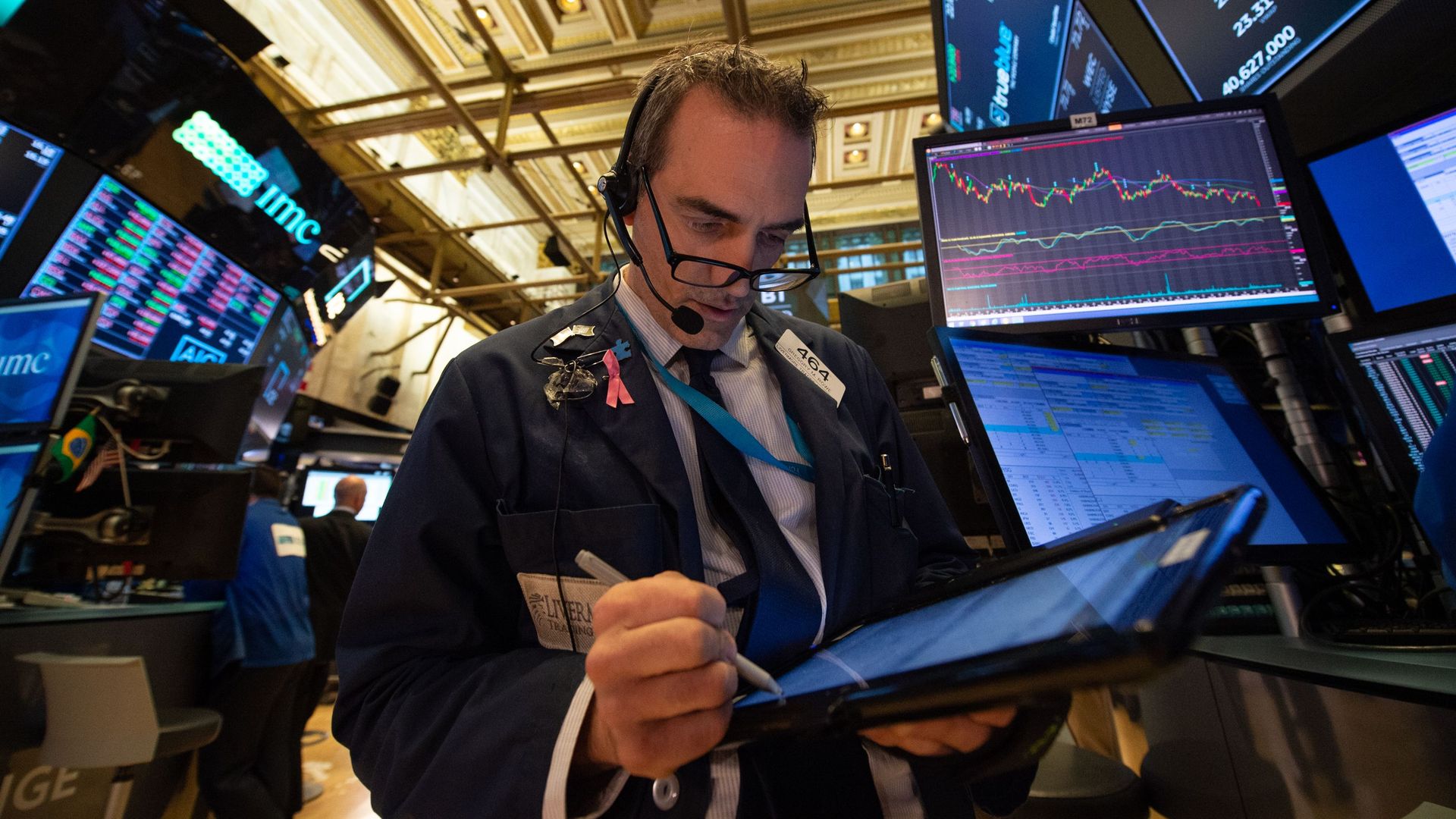 Trader on the floor of the new york stock exchange