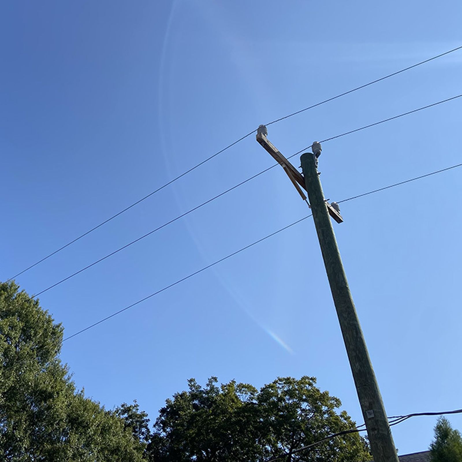 Mobile plant working in the vicinity of overhead powerlines