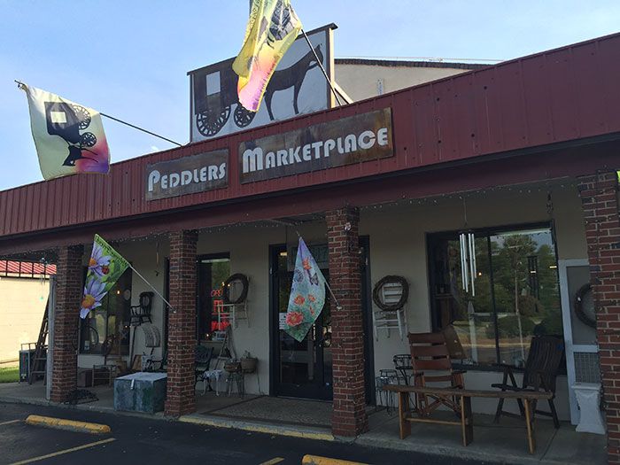 Peddlers-Marketplace outside