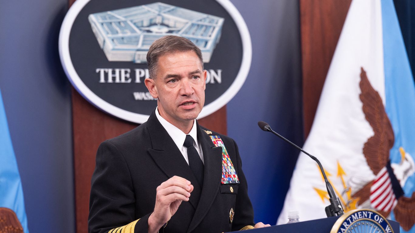 Top U.S. military commander in Middle East advised halting Hormuz bombing