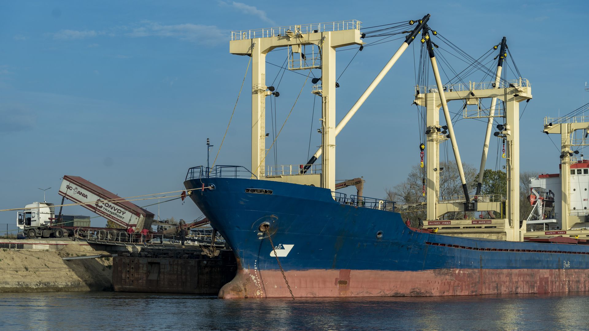 Ukraine grain shipment