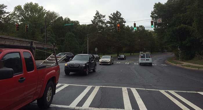 runnymede-street-traffic-charlotte