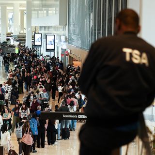 TSA staffing crisis escalates as agents quit, stay home