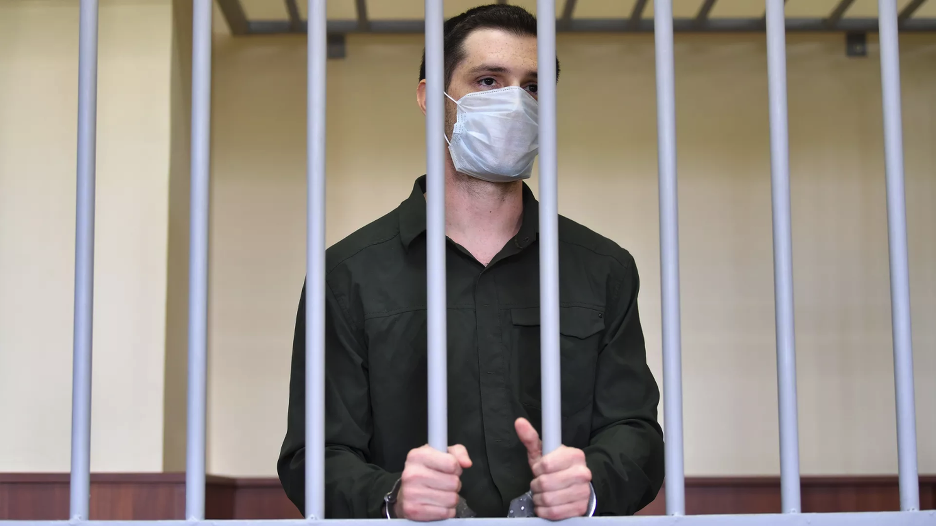 American Trevor Reed behind bars while held in Russia
