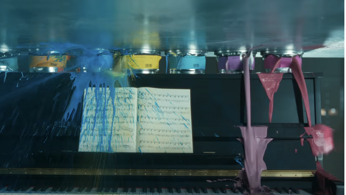 Apple's "Crush" ad for new iPad appalls artists