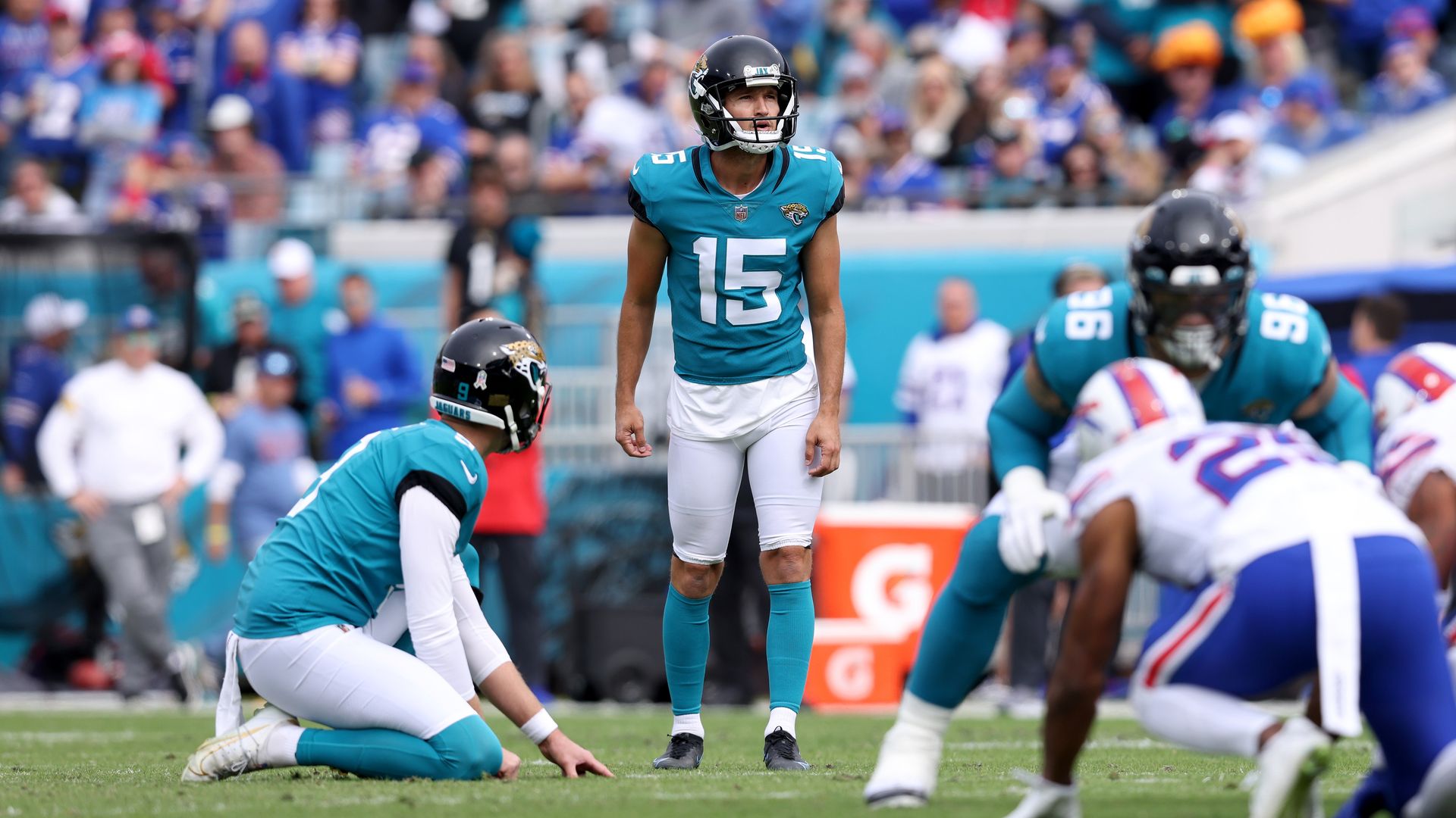 Jacksonville Jaguars kicker Matthew Wright prepares to kick a field goal