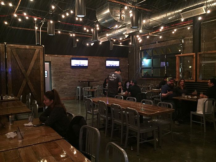 inside-seoul-food-at-night