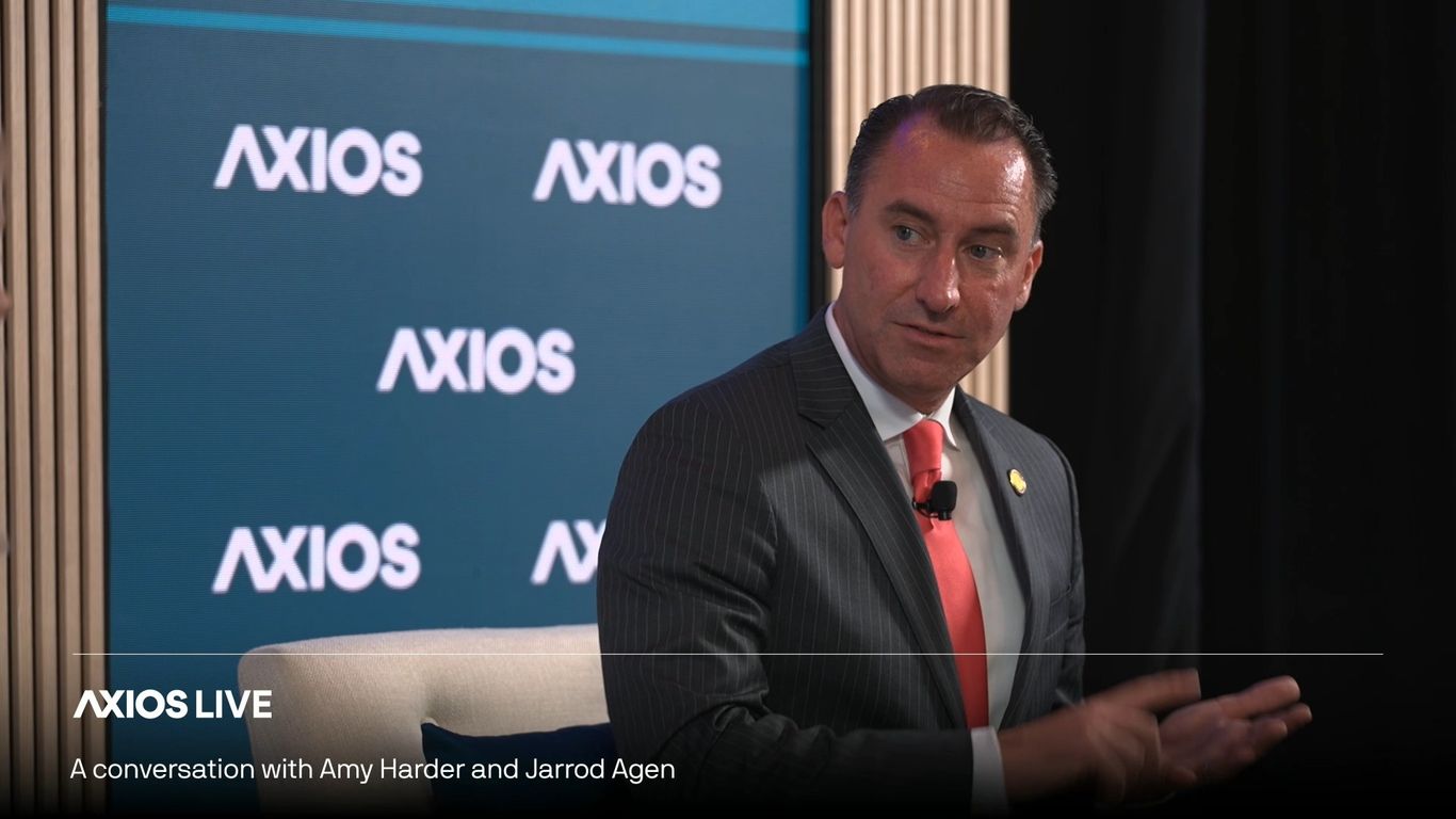 Exclusive: Trump adviser ties high gas prices to refining