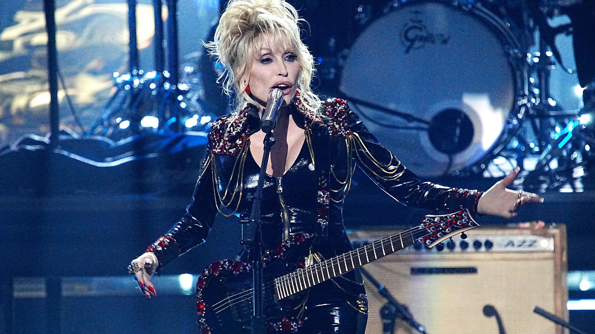 Dolly Parton prepares new rock album for 2023 Axios Nashville