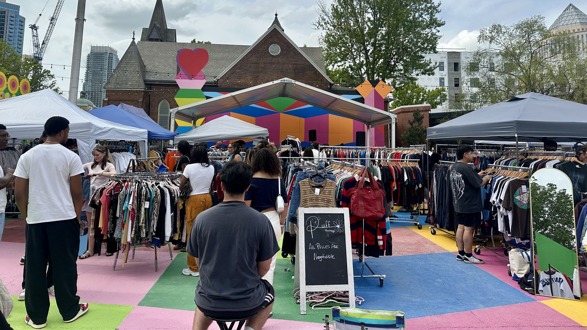 Charlotte Vintage Market weekend events Aug. 21-23, 2026