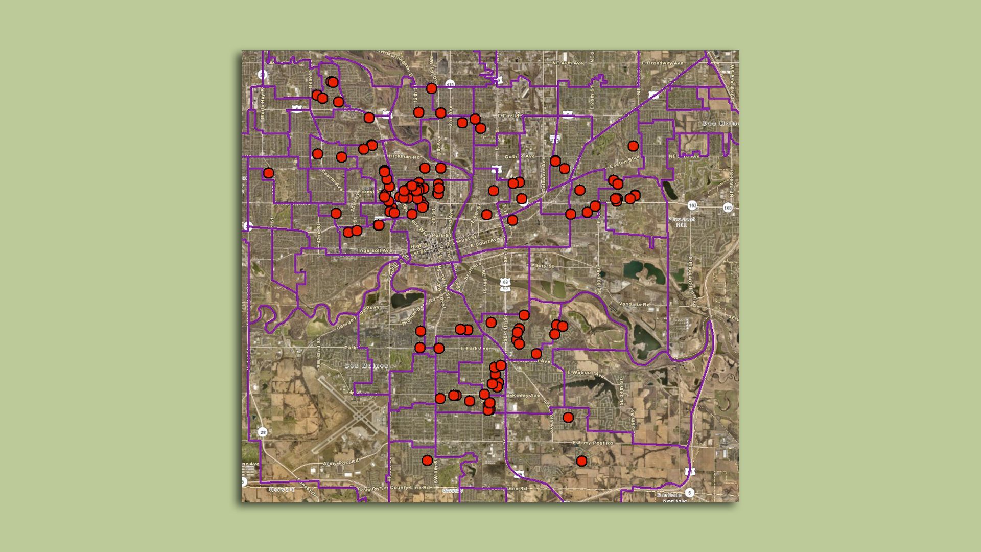 A map showing homes that lost recycling due to violations in Des Moines.