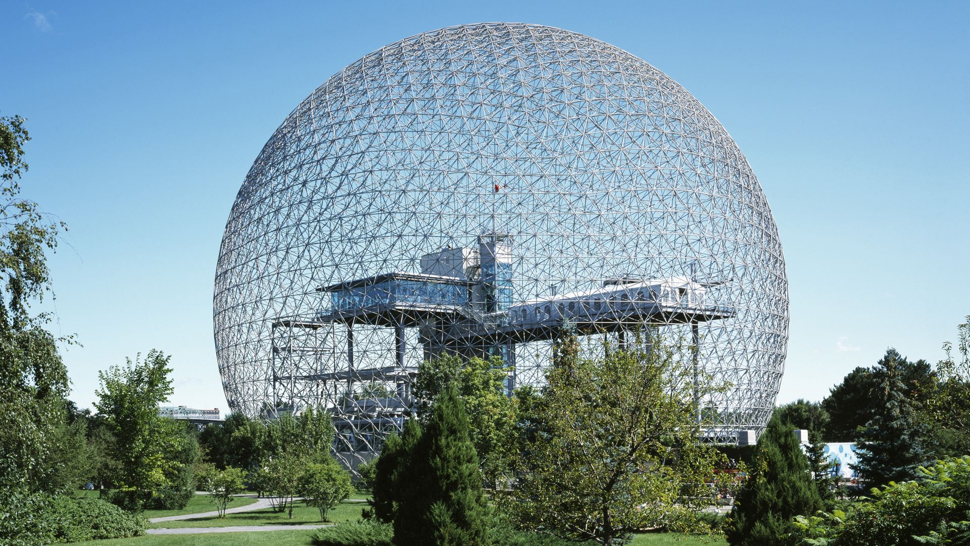 The Biosphere Environment Museum