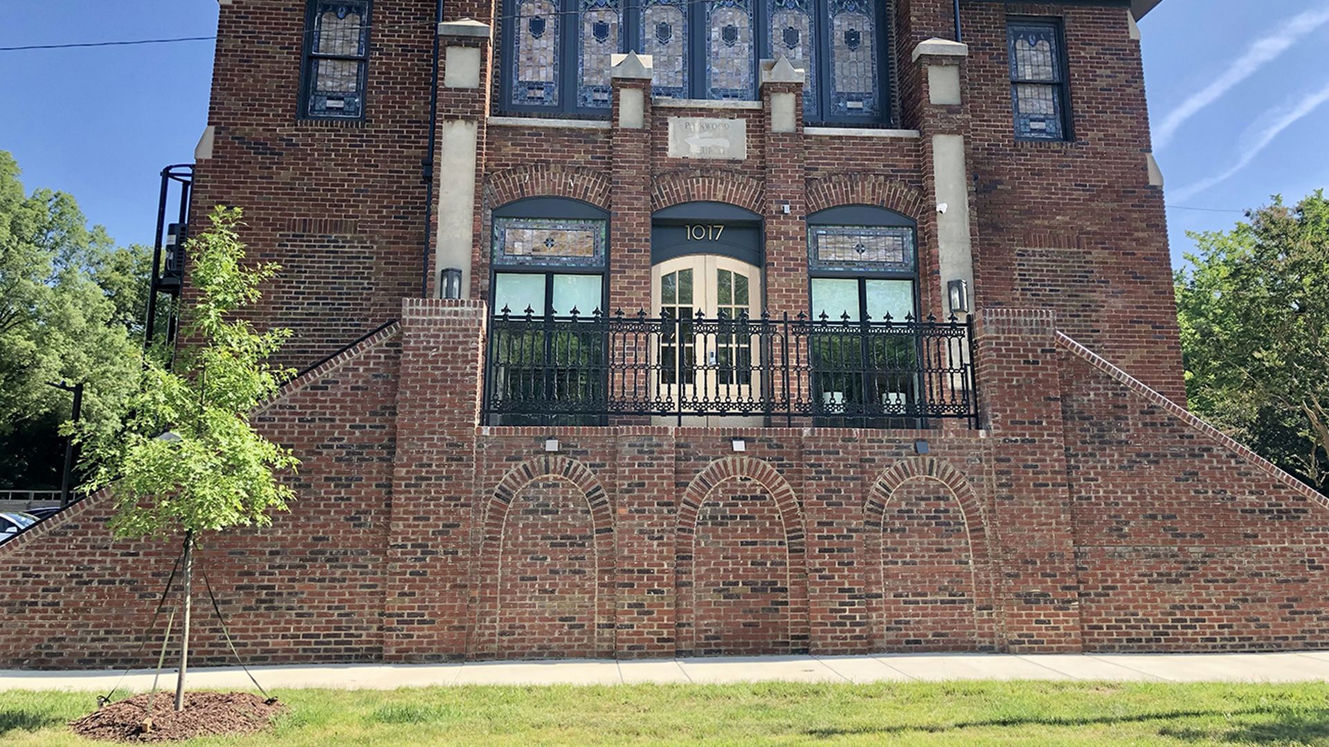 The Church on Parkwood apartments