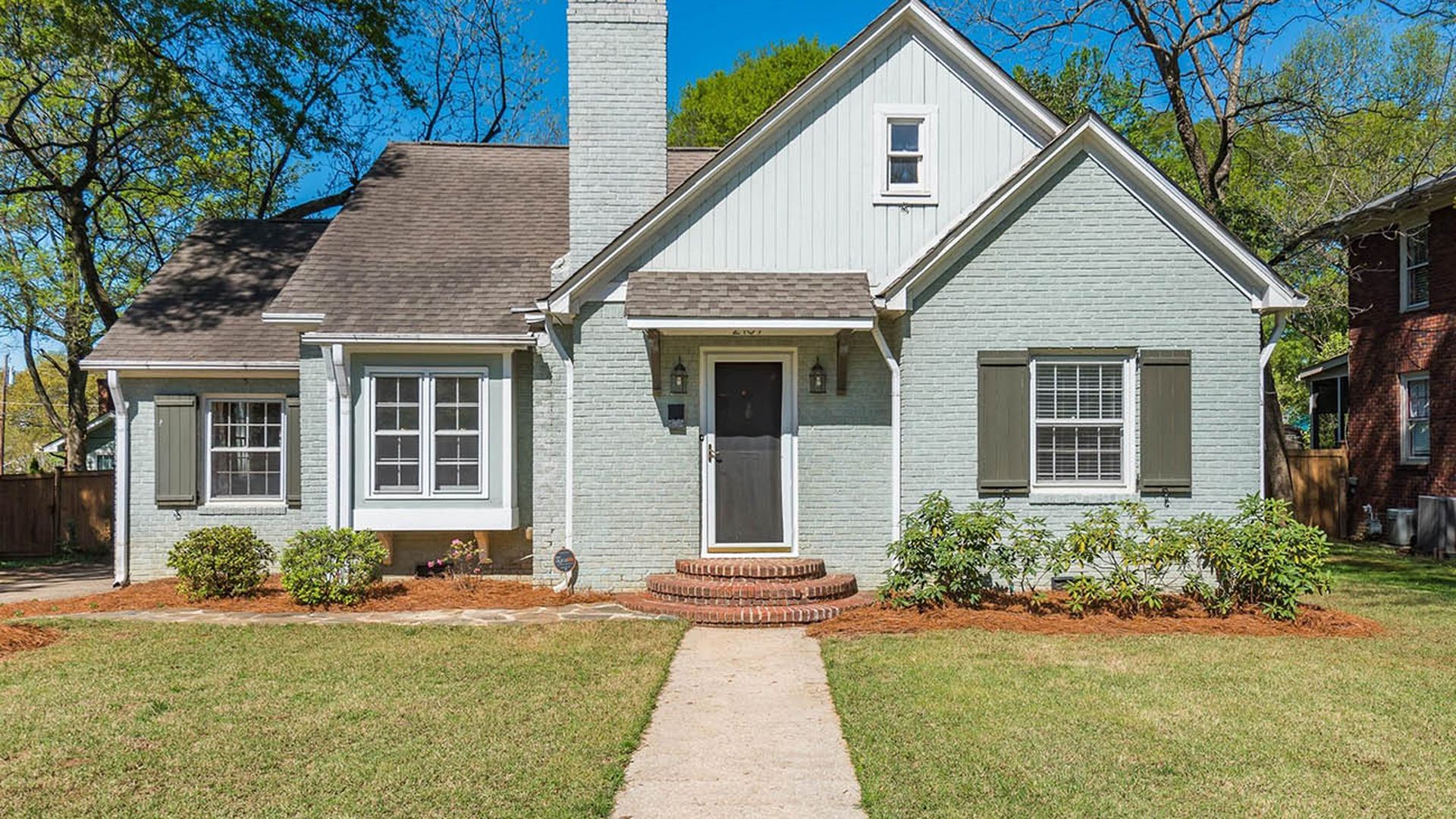 7 cool houses for sale in Plaza Midwood, right now — starting at