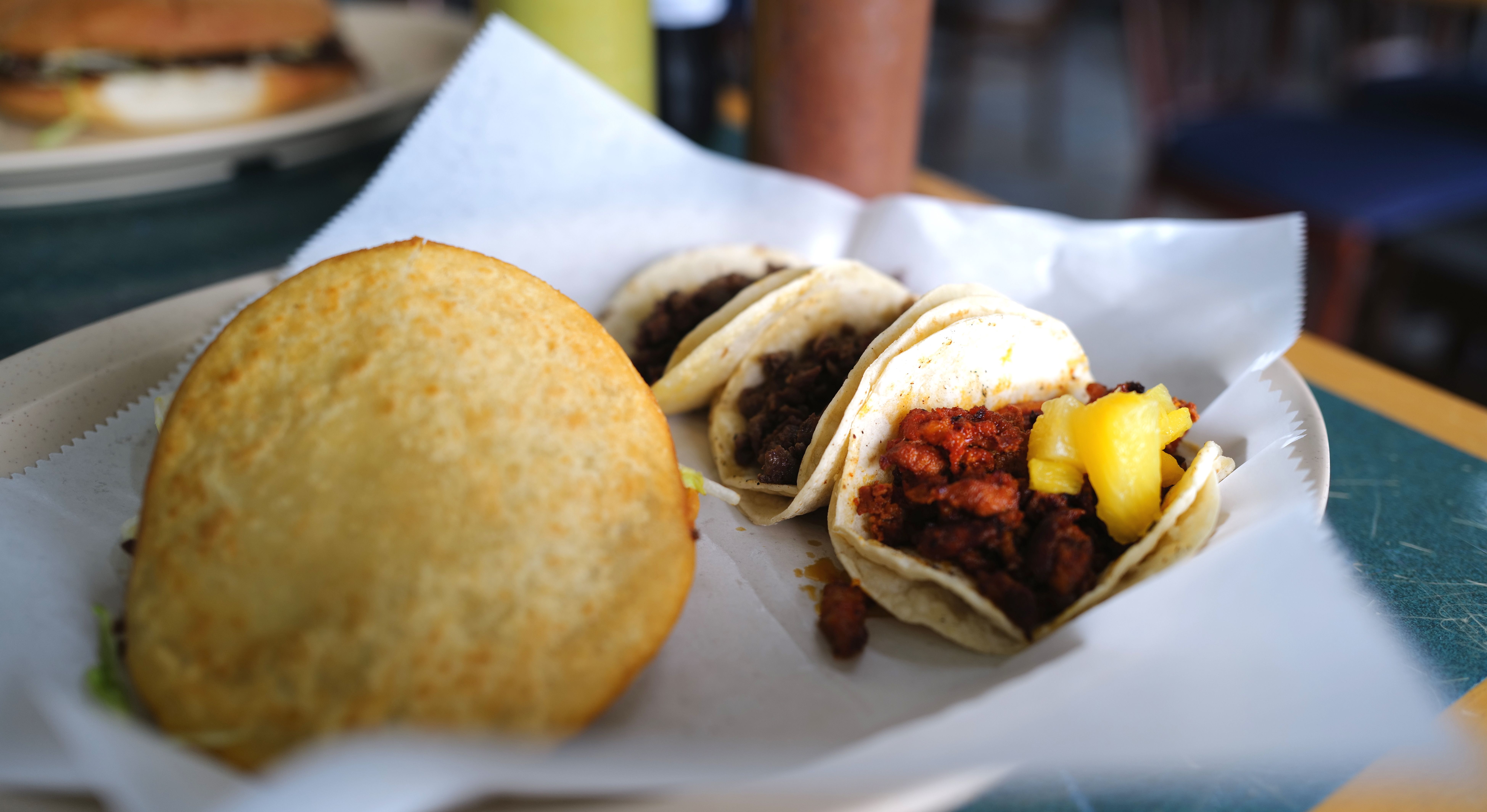 A photo of a plate of street tacos.