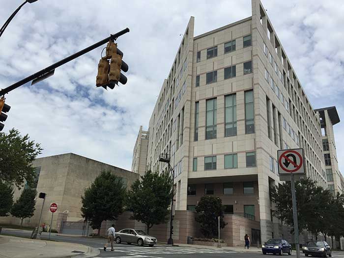 mecklenburg-county-courthouse