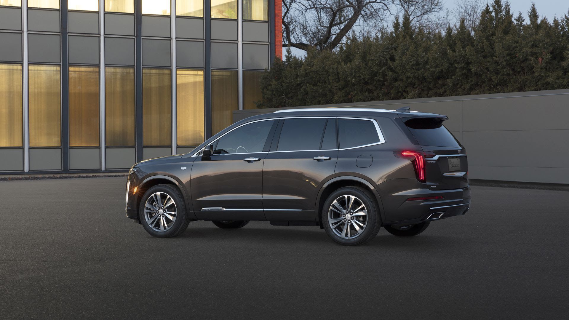 The 2020 Cadillac XT6. 