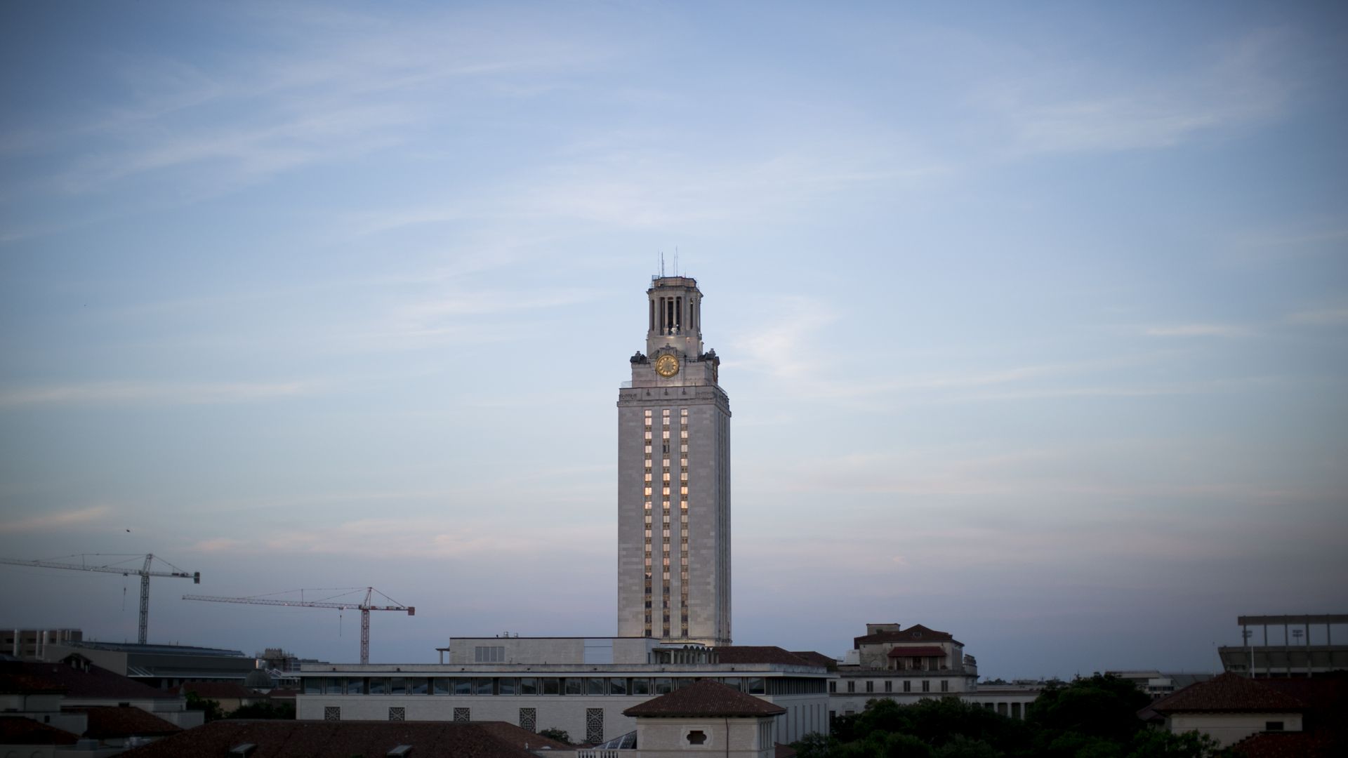The administrative tower at the University of Texas.