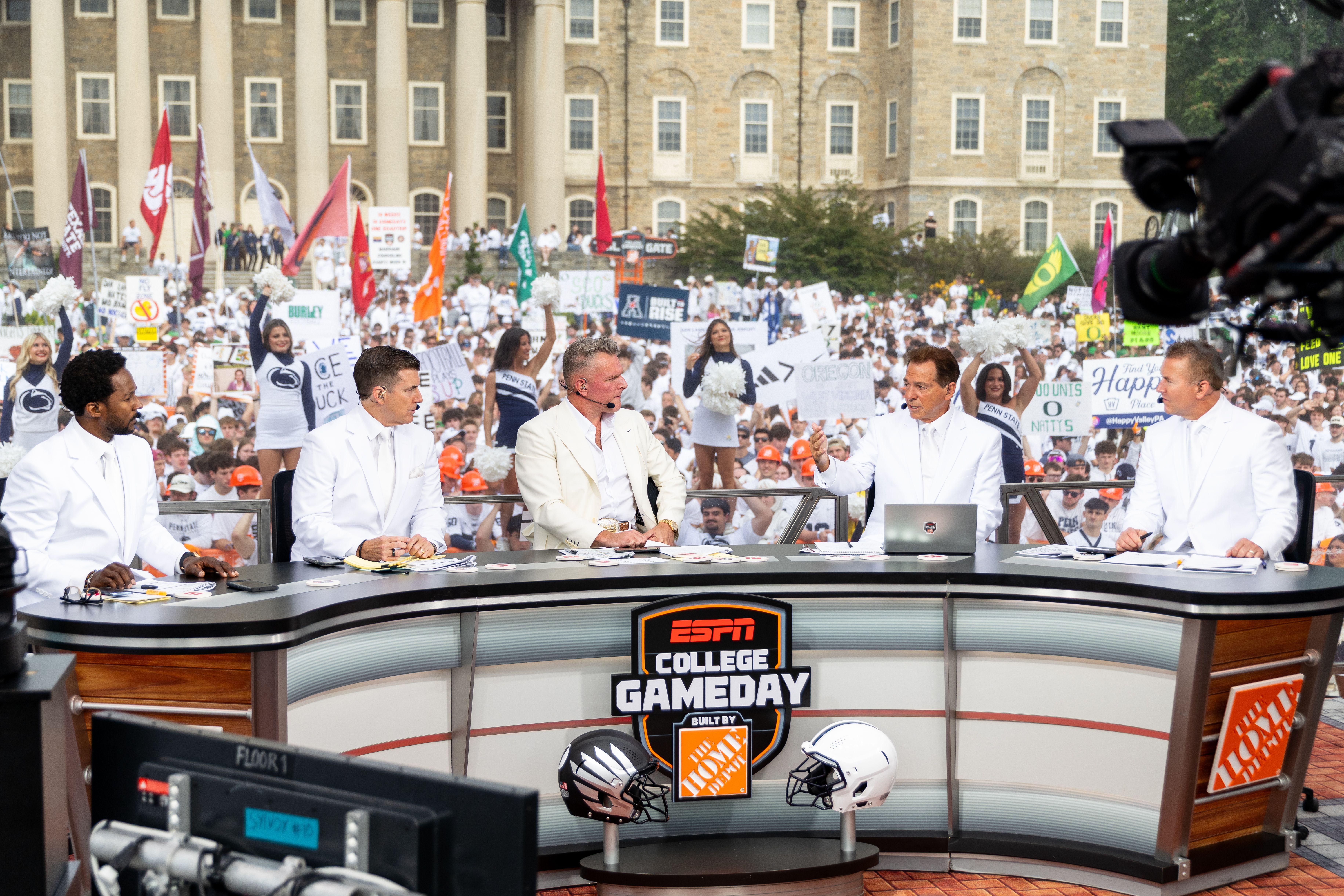 UNIVERSITY PARK, PENNSYLVANIA - SEPTEMBER 27: Hosts Desmond Howard, Rece Davis, Pat McAfee, Nick Saban, and Kirk Herbstreit take part in ESPN's College GameDay at The Pennsylvania State University on September 27, 2025 in University Park, Pennsylvania. (Photo by Isaiah Vazquez/Getty Images)