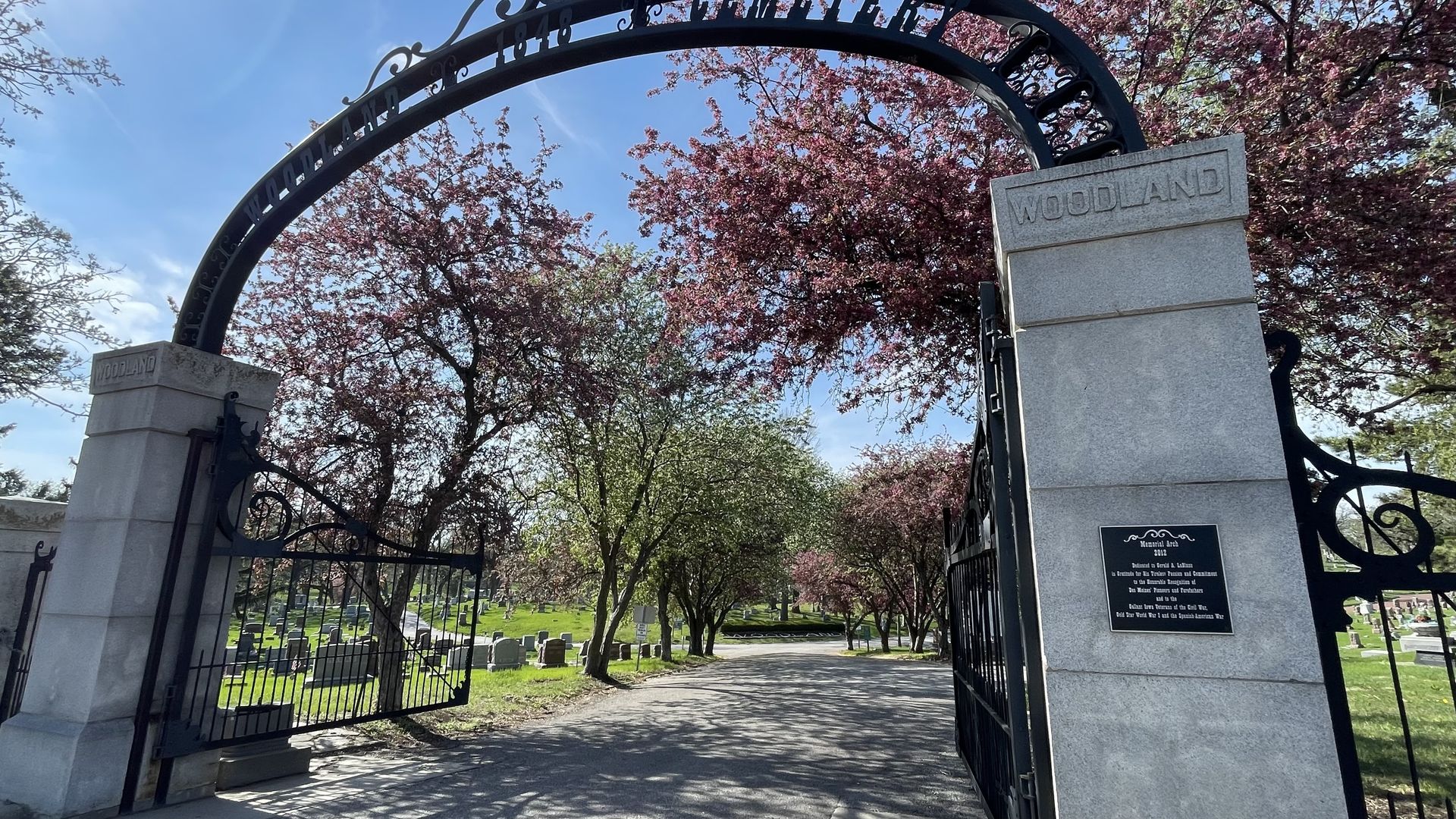 A photo of Woodland Cemetery.