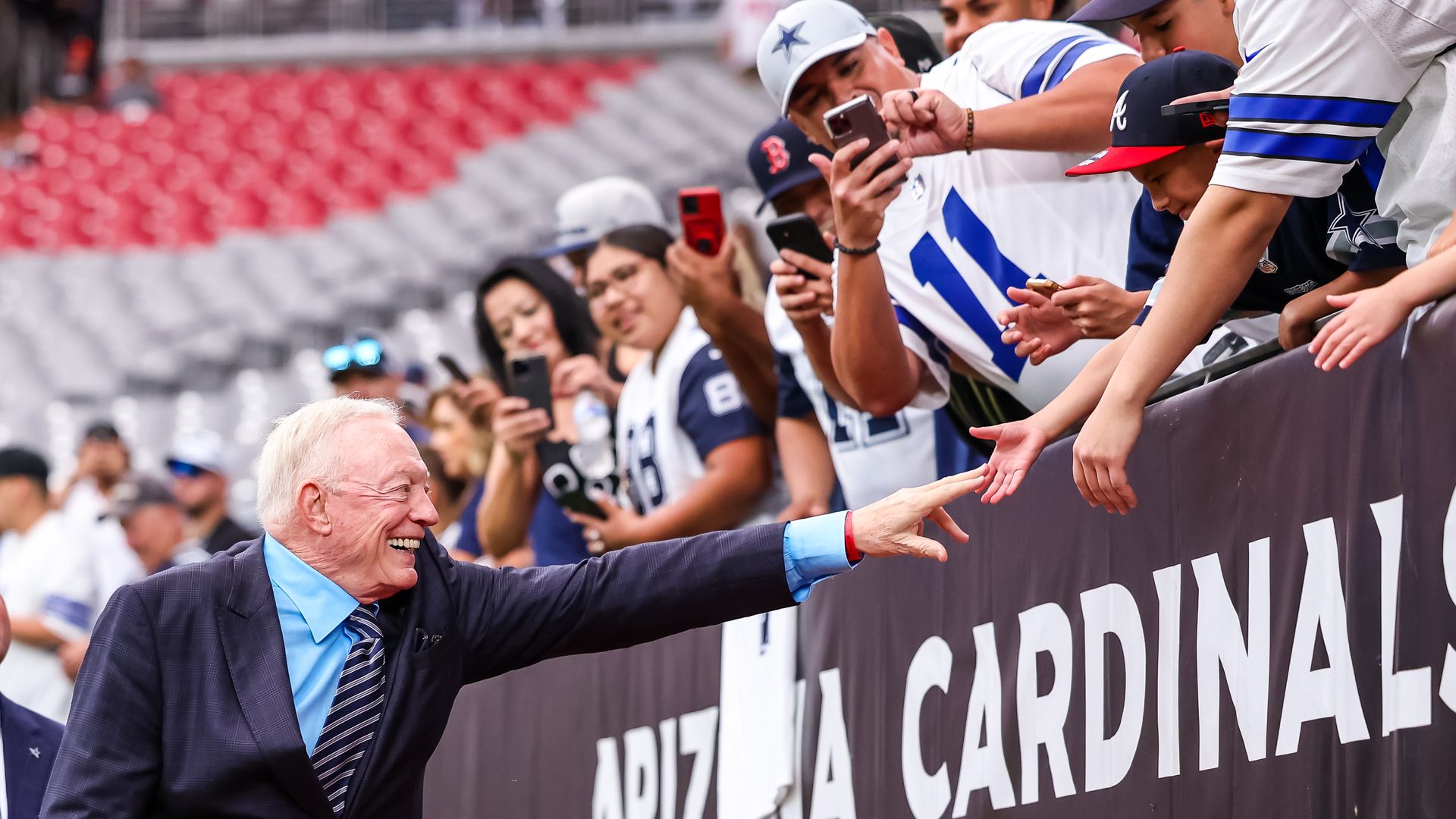 ⭐ Jerry Jones Gets A Docuseries - Axios Dallas