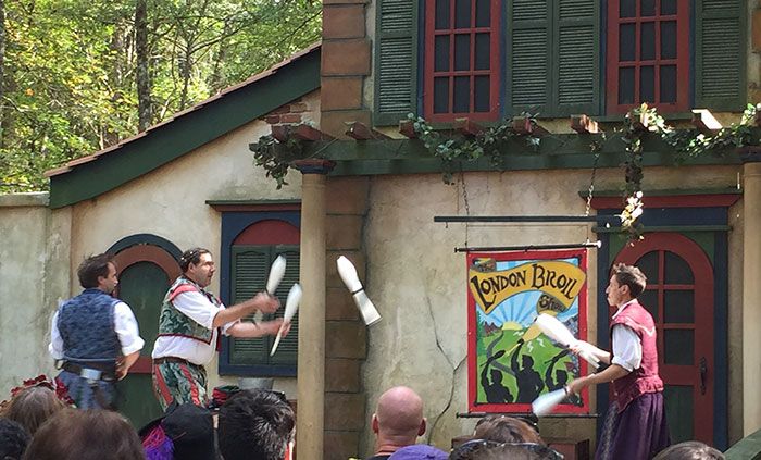 London-broil-jugglers-renaissance-festival