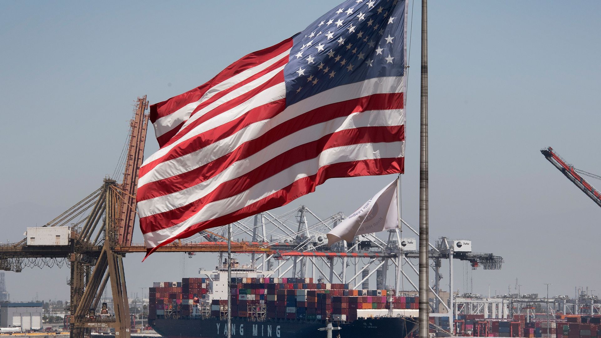 US shipping port