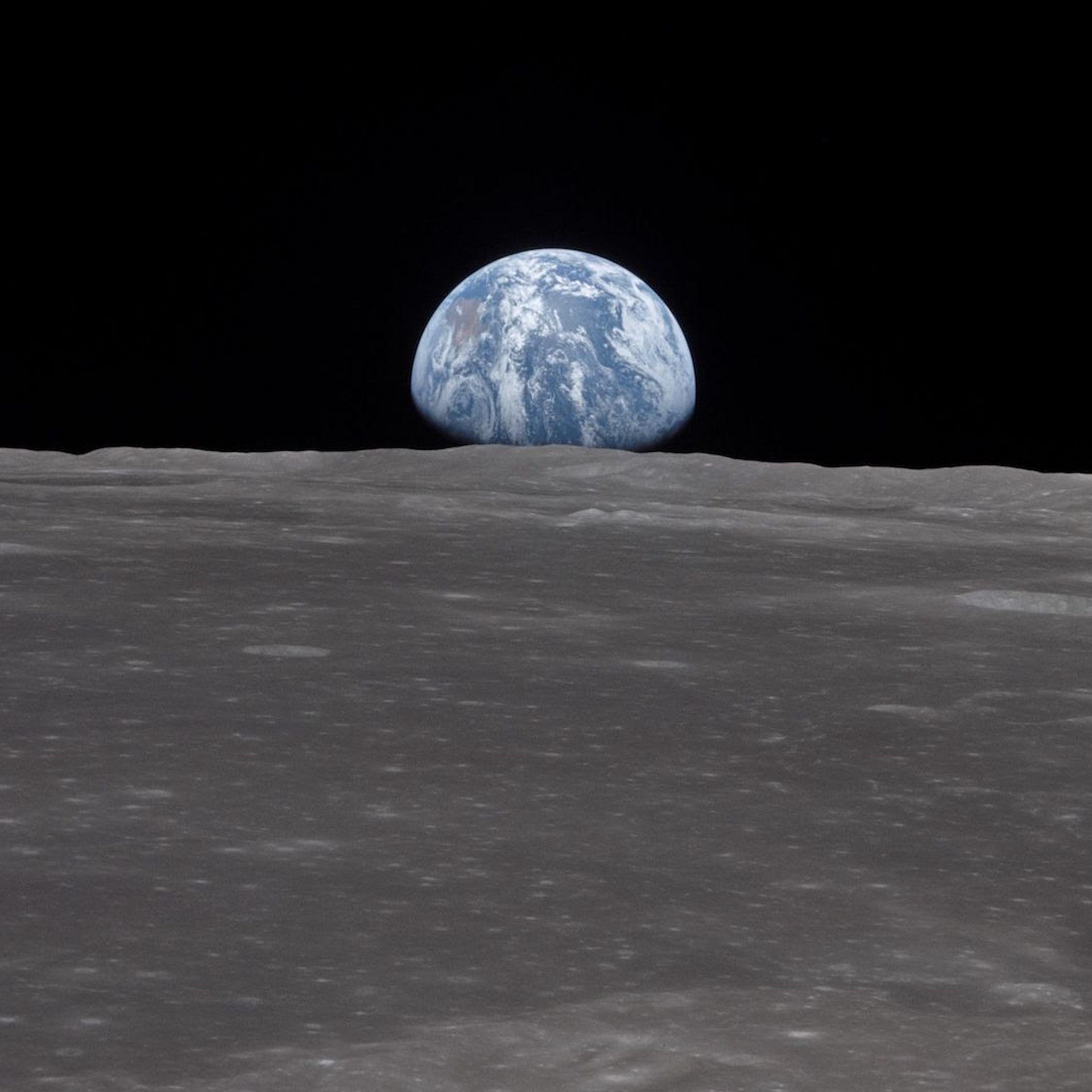 NASA's difficult road to the Moon