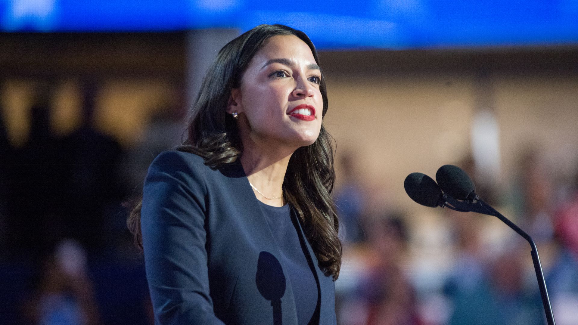AOC loses key vote in Oversight Committee race to Gerry Connolly