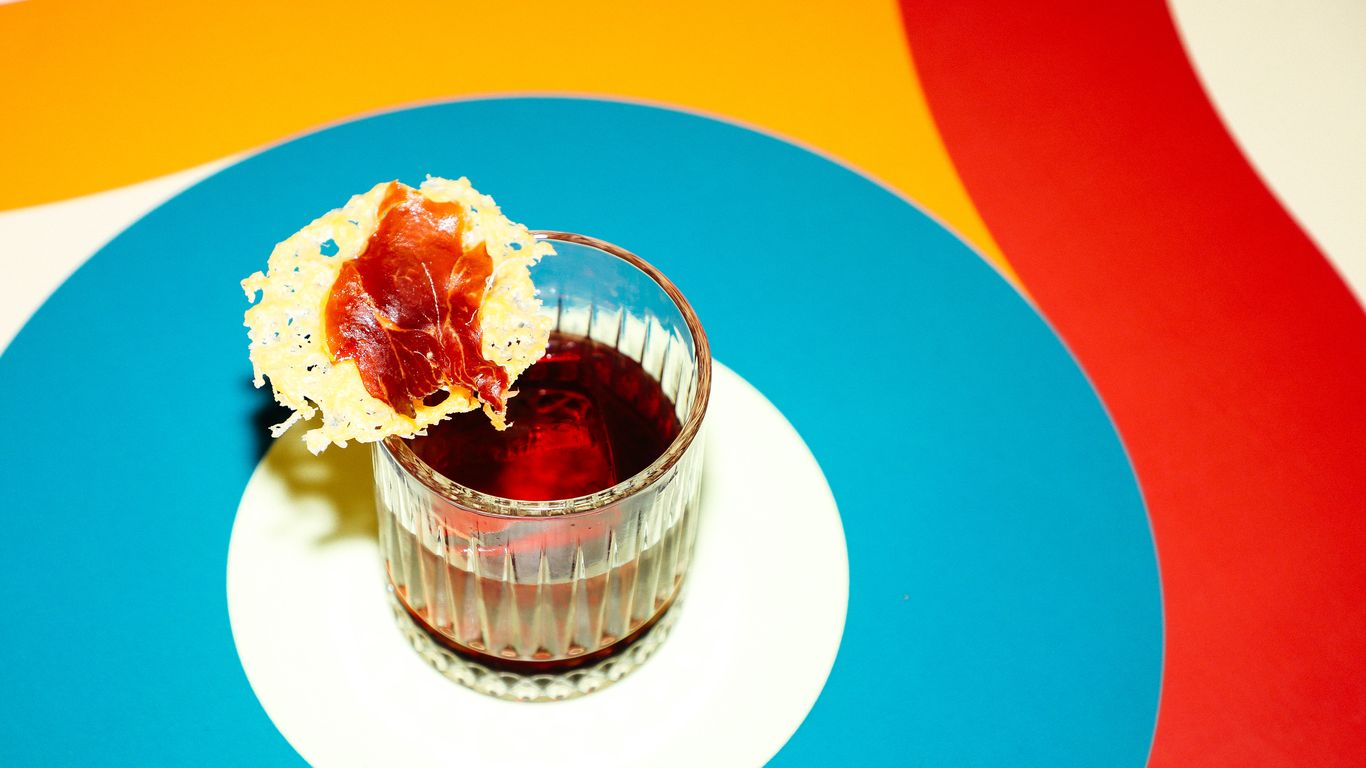 This pop-up in the former Bidwell space won't last