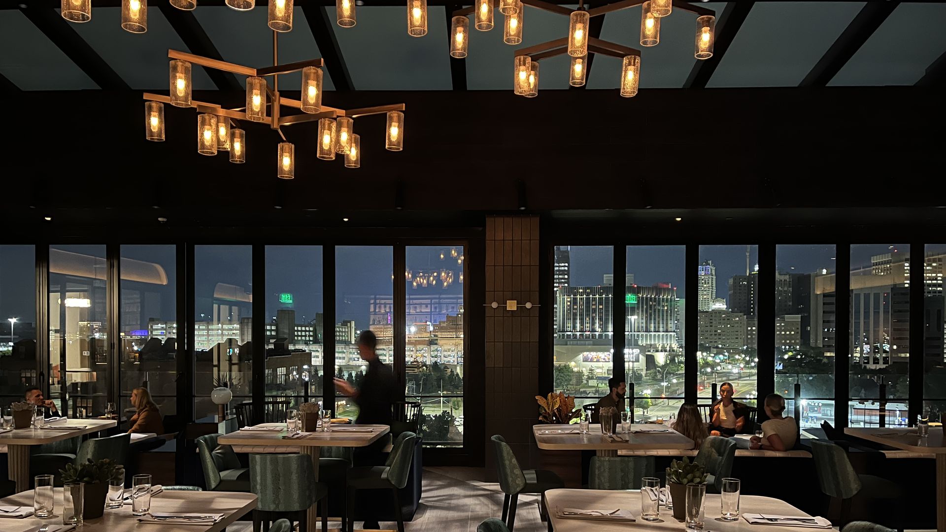 I/O Rooftop Lounge opens at Corktown's new Godfrey Hotel in Detroit ...