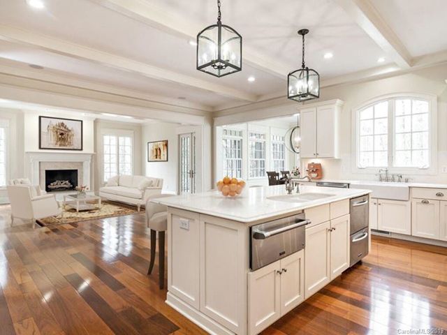 4842 Carmel Club Drive 2