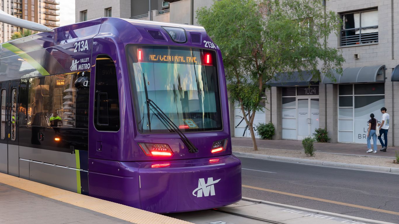 Phoenix revs back up on long-awaited West Side light rail extension