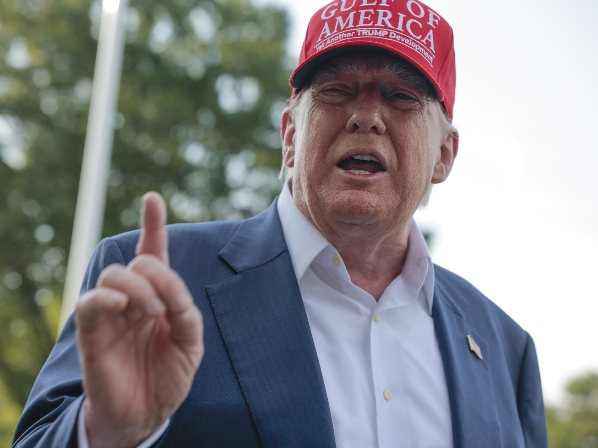 Interiors 1957-09: Vol 117 Iss 2, image size:1920x1440