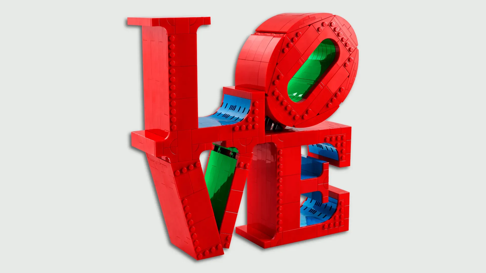 Lego set of Philadelphia's iconic Love sculpture