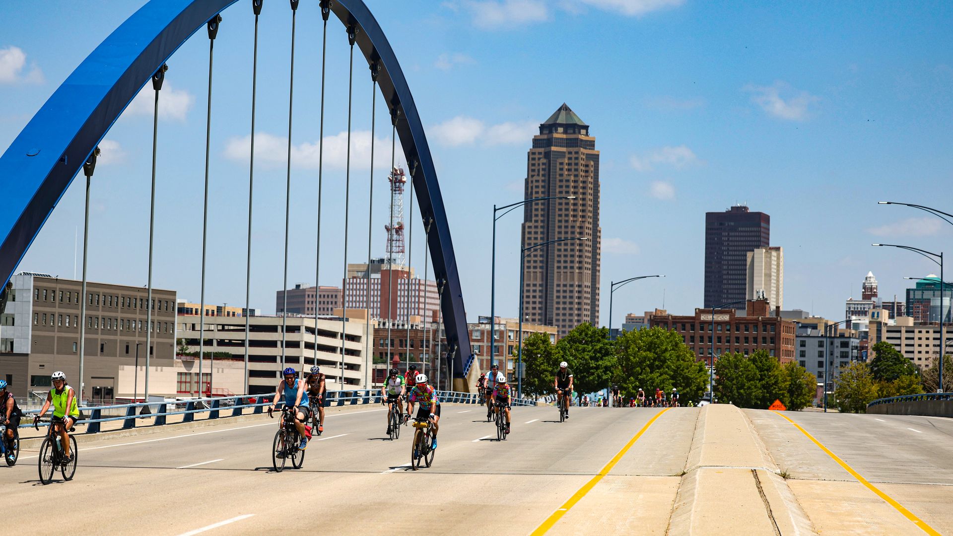 A photo of RAGBRAI in Des Moines.